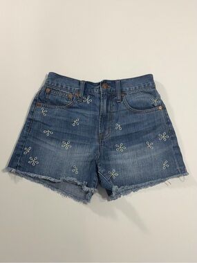 Madewell Blue Denim Daisy Embroidered Cutoff Denim Shorts